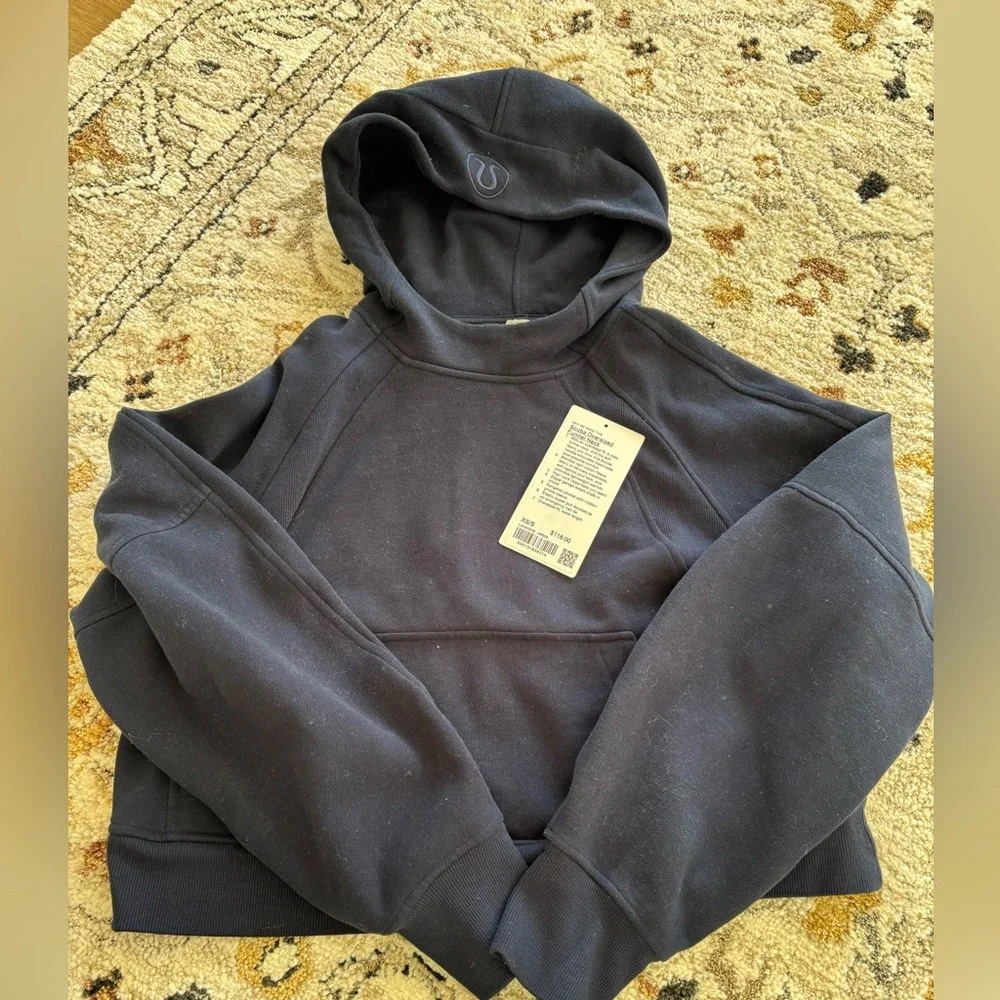 Lululemon Scuba Oversized Hoodie
True Navy - Picture 5 of 5